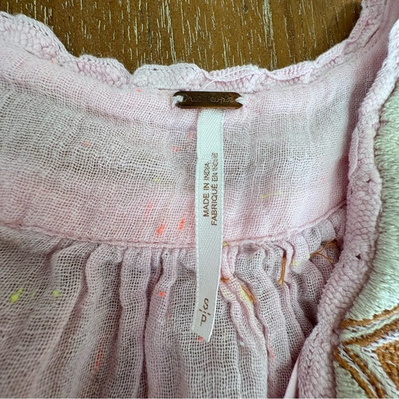 Free People S Pink Embroidered Crop Top Bohemian Style - Picture 2 of 11